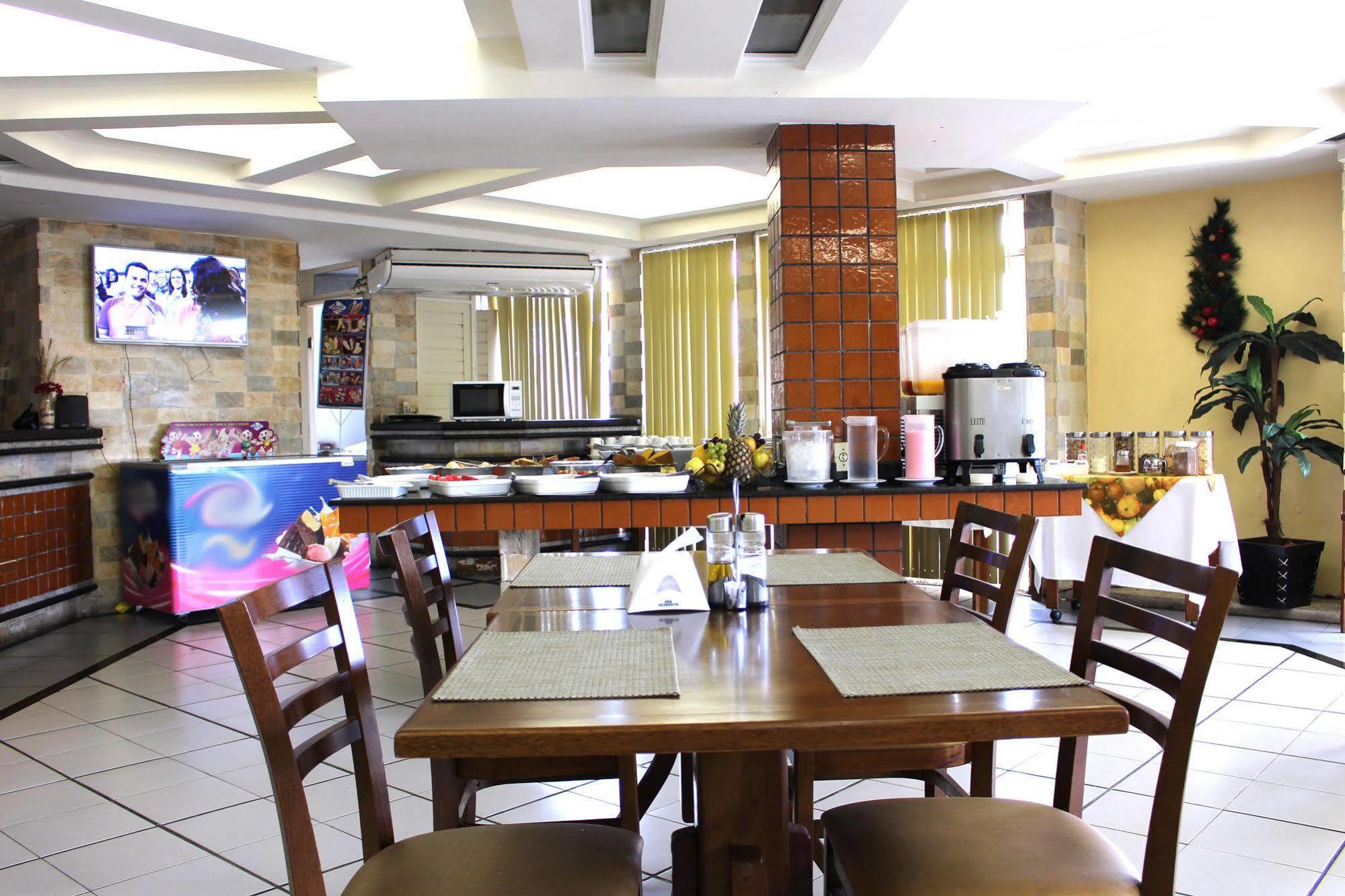 Mk Express Hotel อารากาจู ภายนอก รูปภาพ